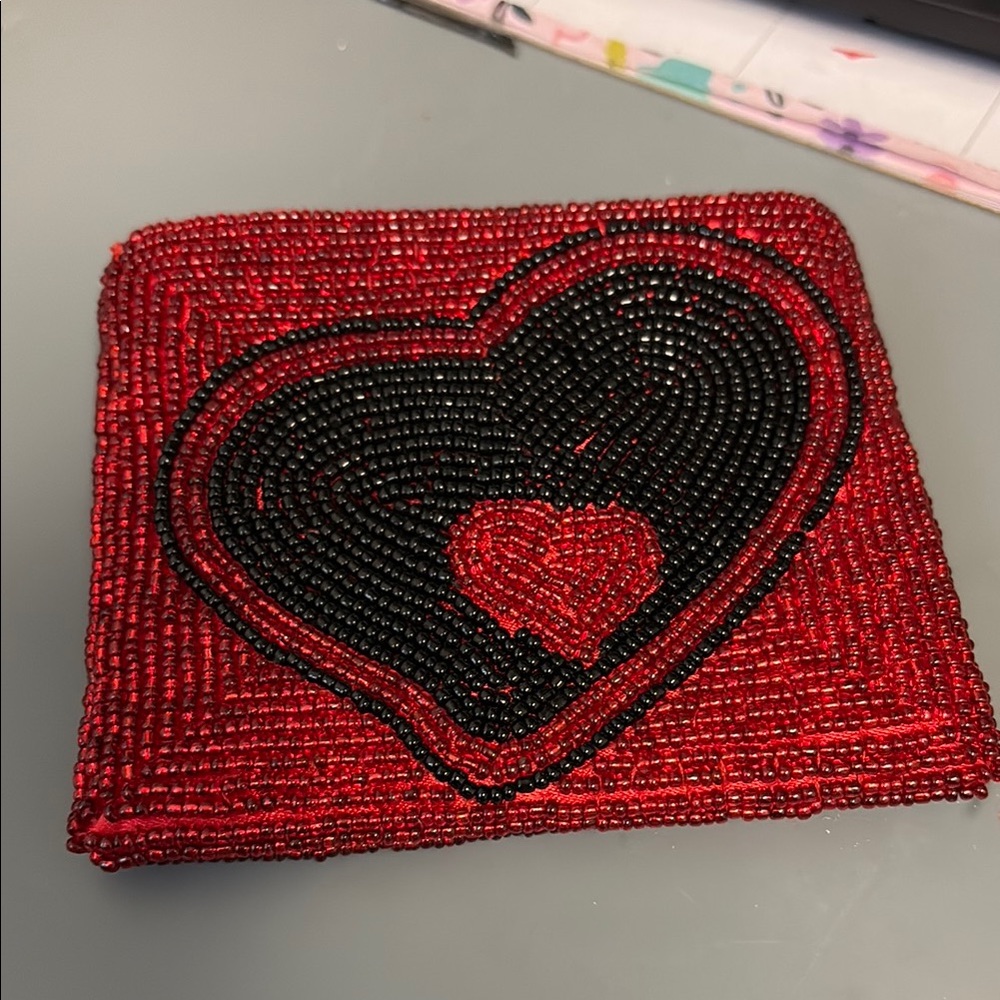 Beaded Heart coin purse - Red and Black EUC